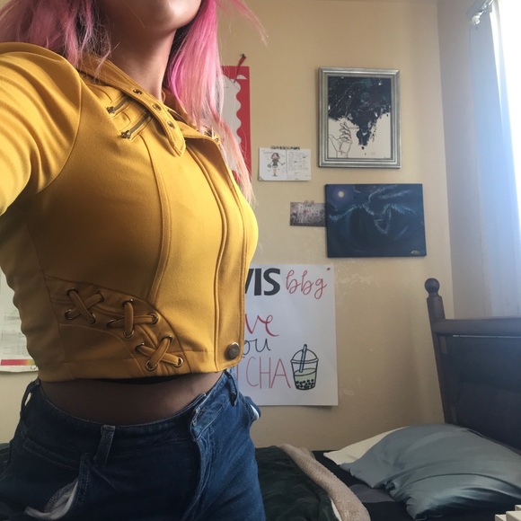 🌻Cropped Mustard Golden Jacket🌻 - Picture 2 of 4